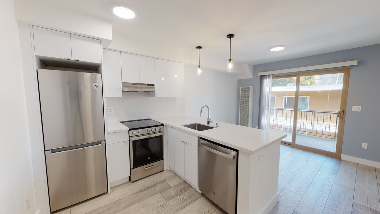 2520 College Avenue - 2520 College Avenue