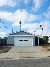 Building Photo - 39685 Lahana Way