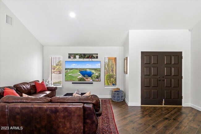 Foto del edificio - 10628 E Cinnabar Ave
