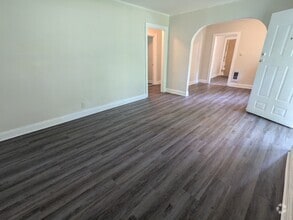 Building Photo - 327 Forrester Dr