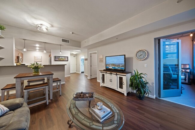 Building Photo - 253 10th Ave