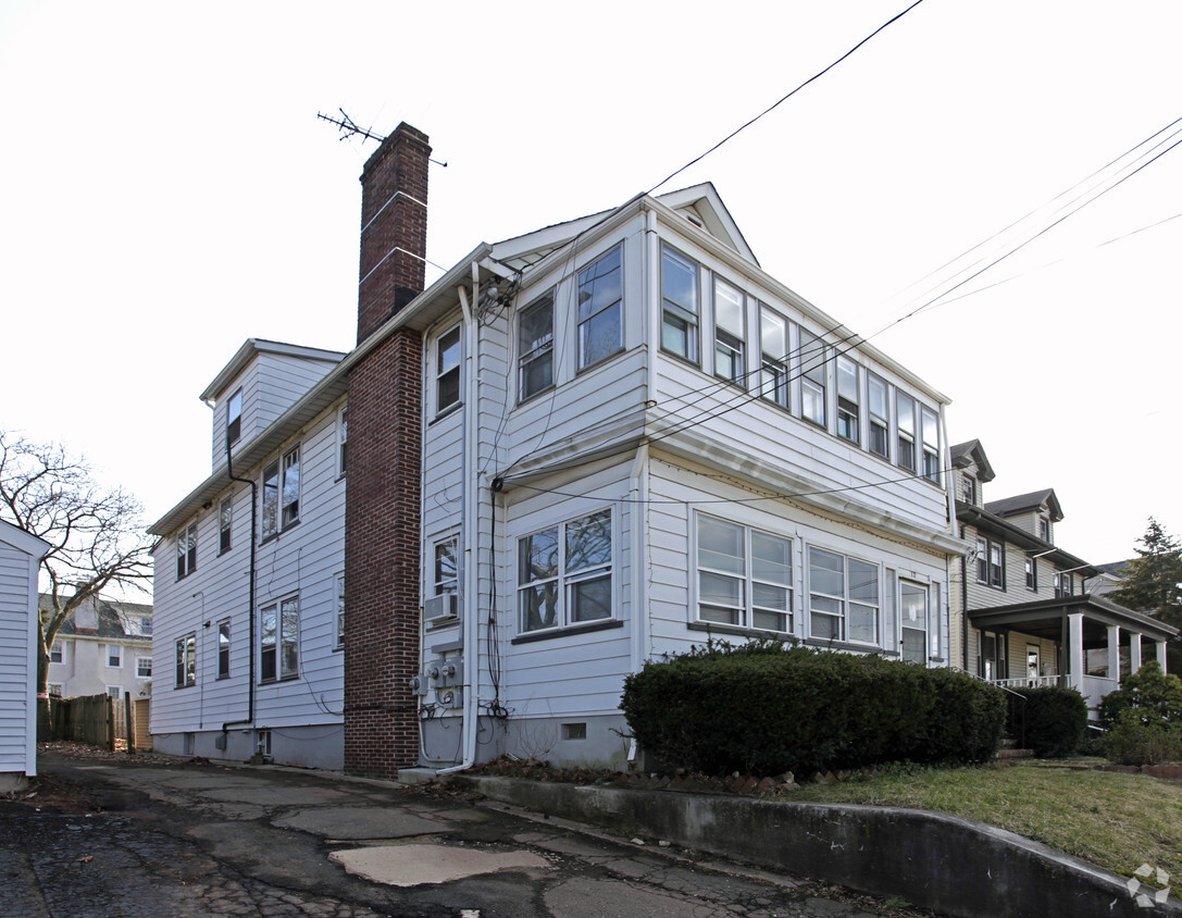 Foto del edificio - 12 Huntington St