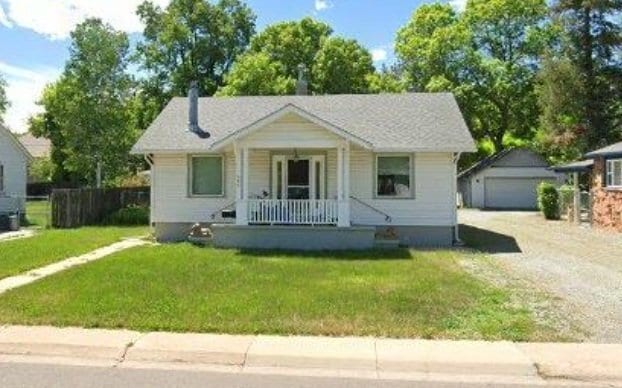Photo - 909 Collyer St (Longmont, CO)