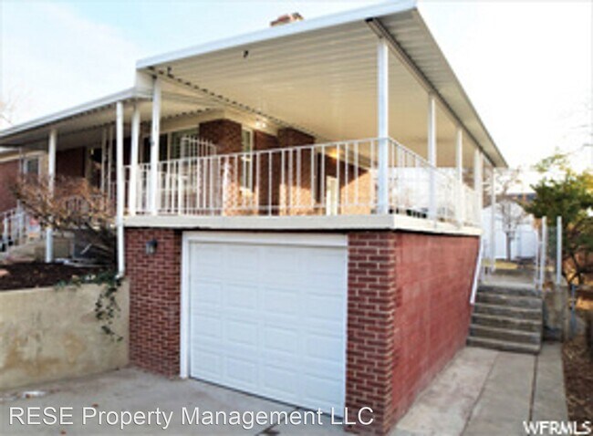 Foto del edificio - 4 br, 2 bath House - 2548 E Commonwealth A...