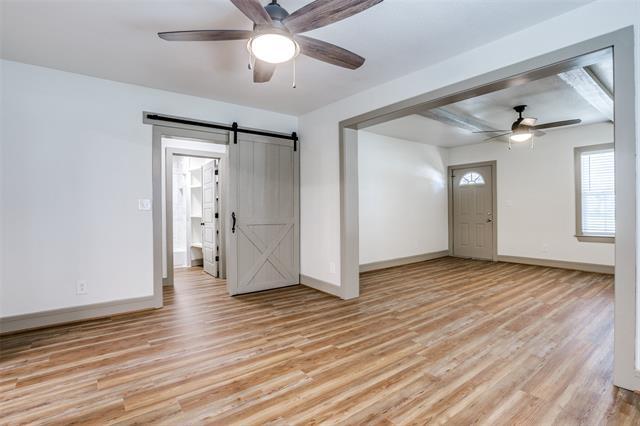 Foto del edificio - 500 N Pine St