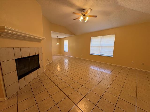 Building Photo - 2737 Gant Dr