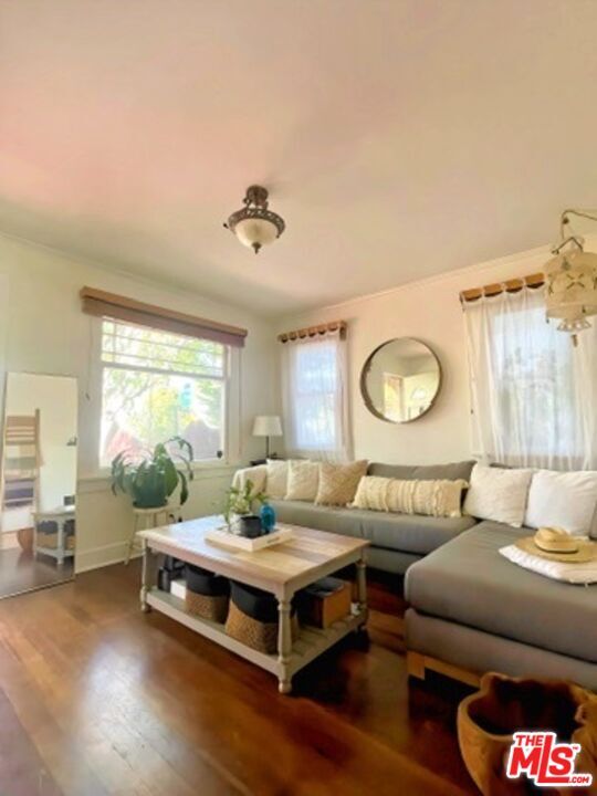 Foto del edificio - 2303 Dell Ave