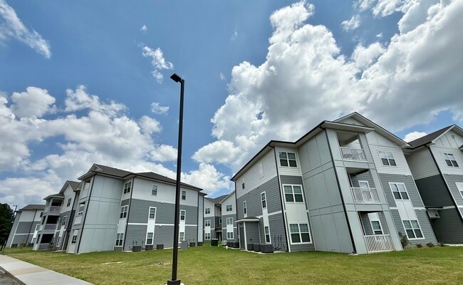 Building Photo - Ashford Park