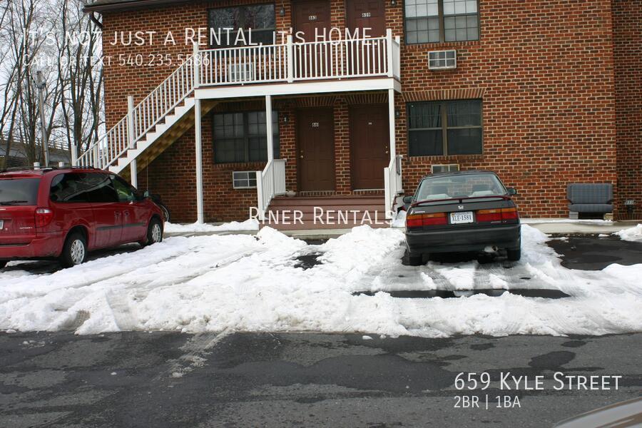 Photo - 659 Kyle Street-