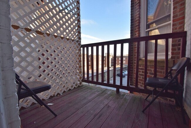 Building Photo - Brookline 4-bed 2-bath