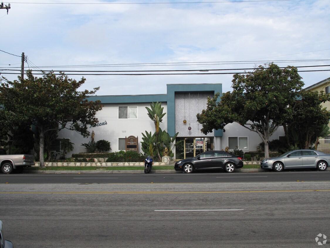 Foto del edificio - La Rocca Apartments