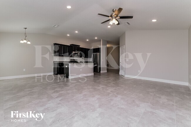 Foto del edificio - 14428 Potterton Cir
