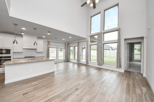 Foto del edificio - 4218 Bald Cypress Ct