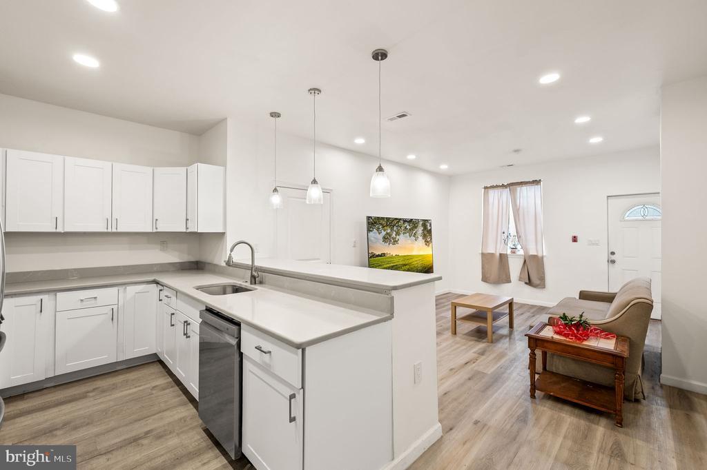 Foto principal - 1633 Germantown Ave