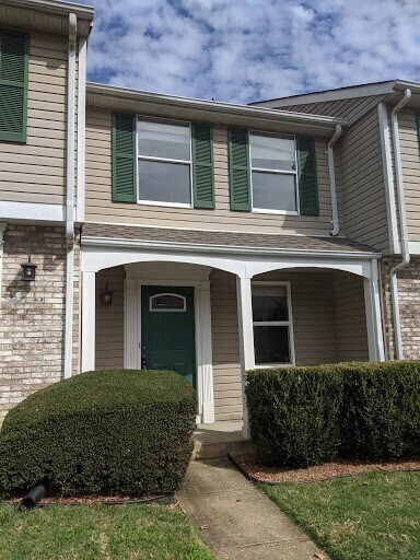 Primary Photo - 9624 Vinca Cir