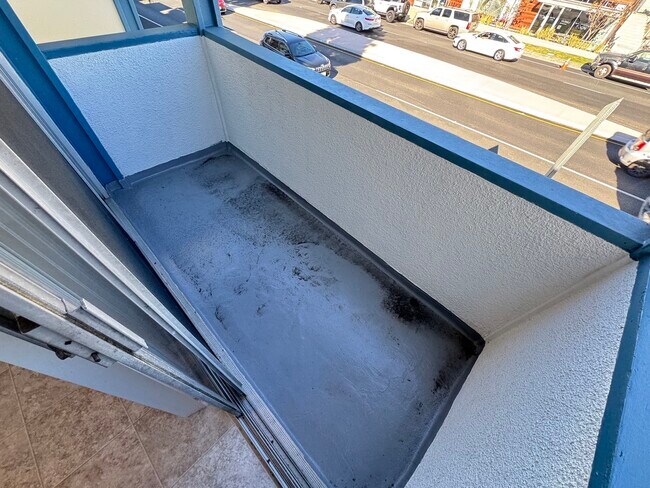 Building Photo - 5858 S Pacific Coast Hwy