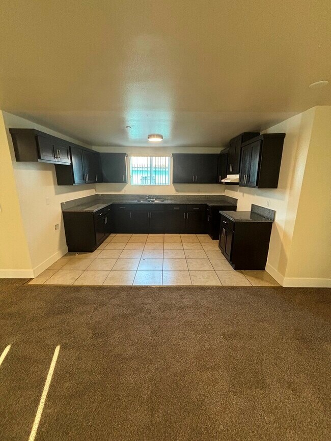 Foto del edificio - 156 E 119th St