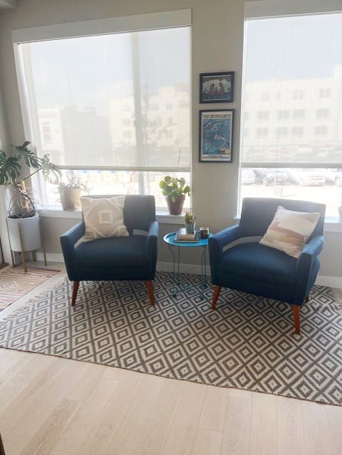 Foto del edificio - 1616 S Broadway