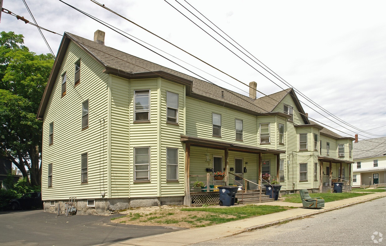 Primary Photo - 1-7 Gray Ave