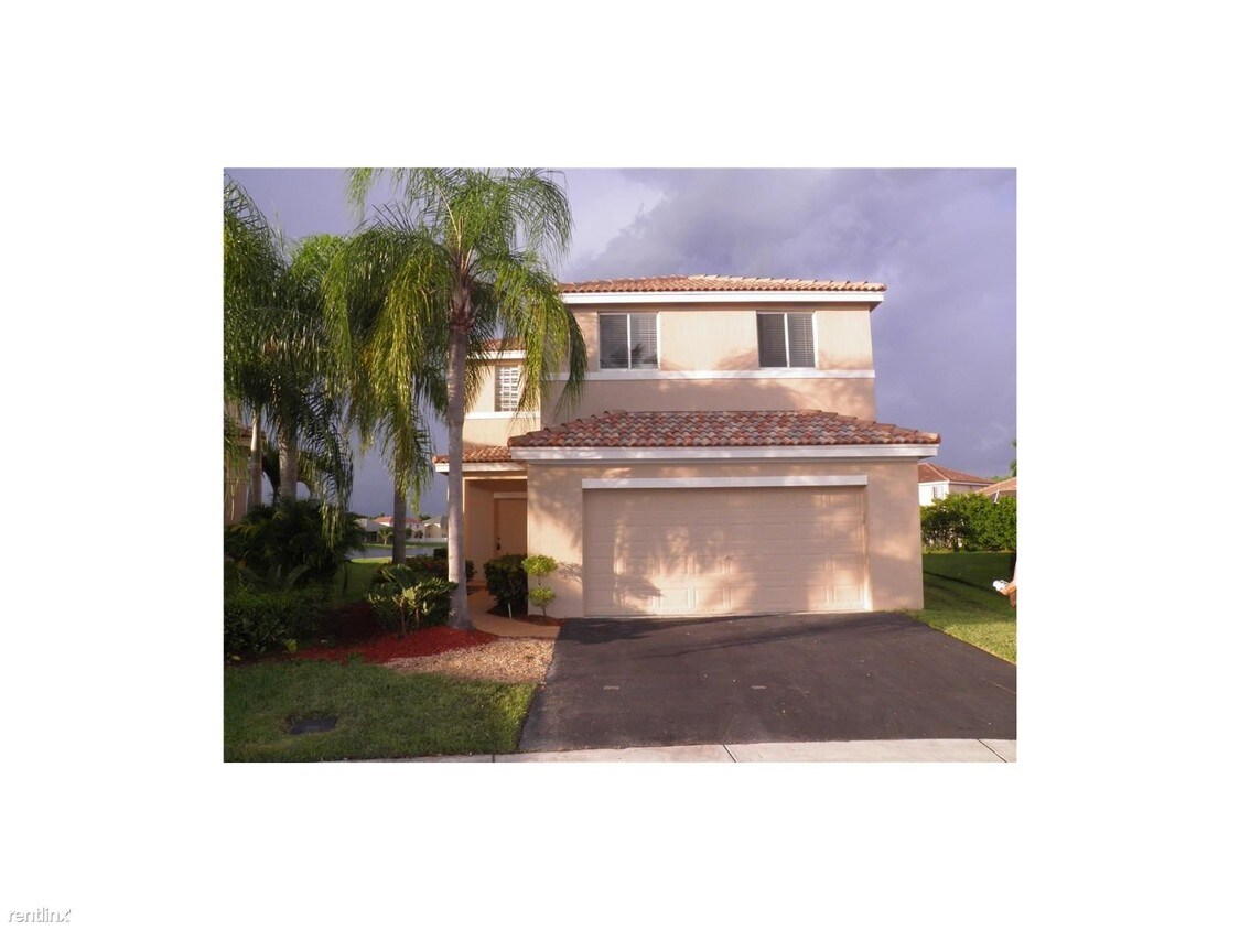 Primary Photo - 1366 Sabal Trl