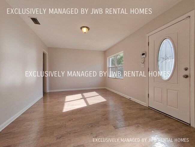 Foto del edificio - 5149 Astral St