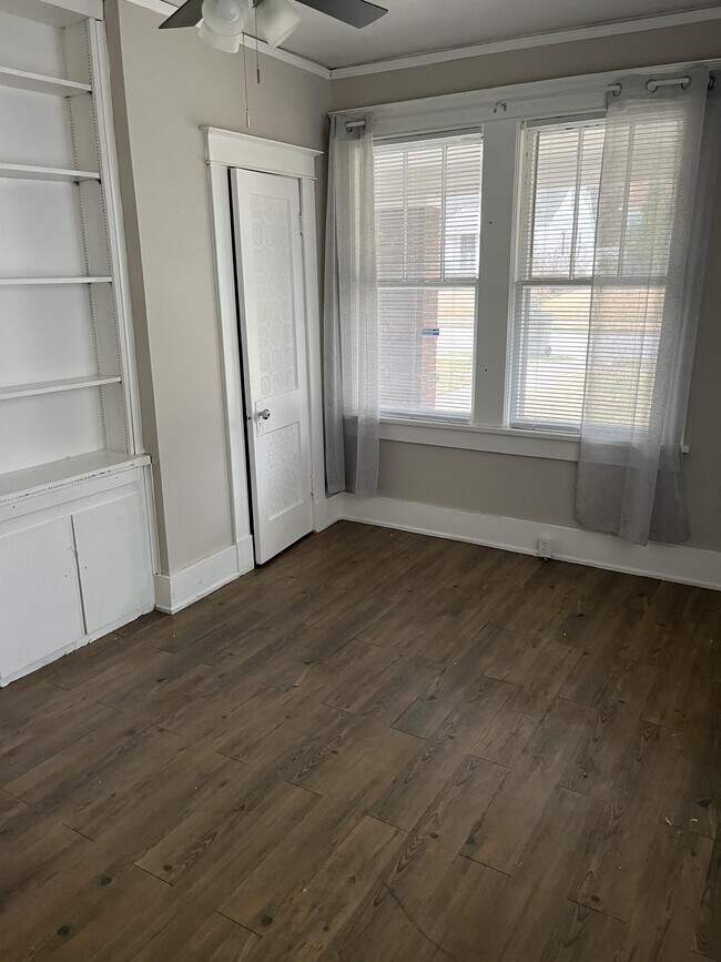 Foto del edificio - 3584 Coleman Ave