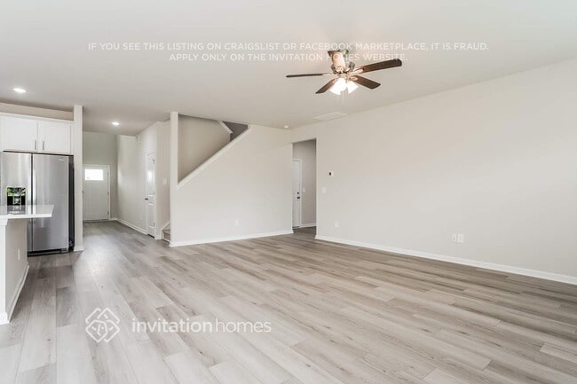Building Photo - 547 White Birch Ln