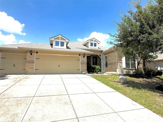 Foto del edificio - 512 Brown Juniper Way