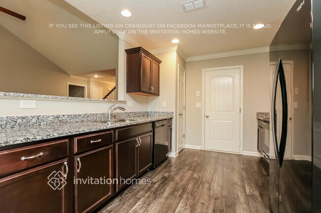 Building Photo - 104 Dueler Dr