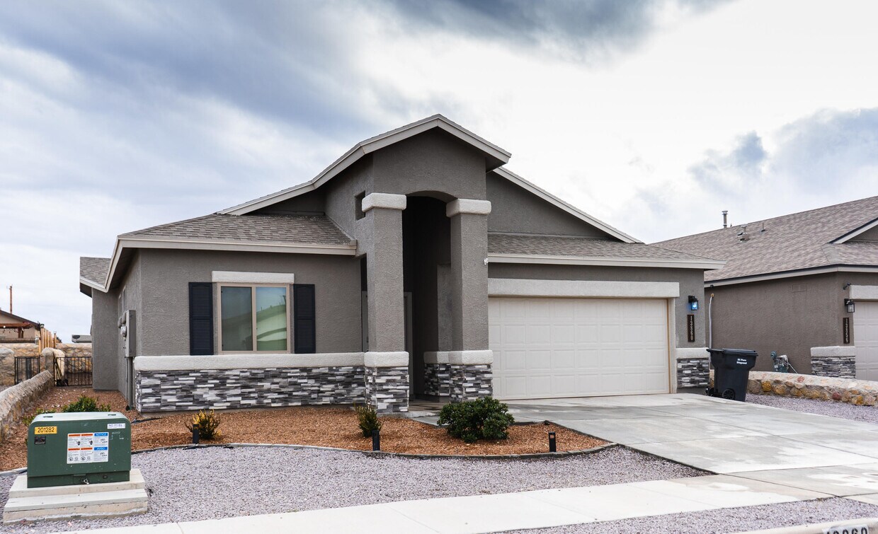 13860 Lago Vista Ave, Horizon City, TX 79928 House Rental in Horizon
