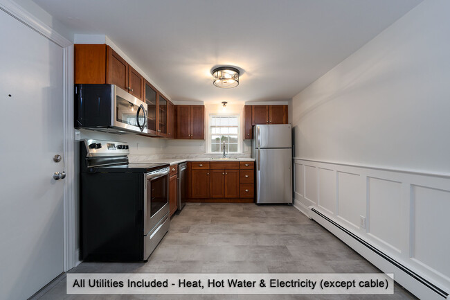 2 bdrm kitchen - Brookside Apartments