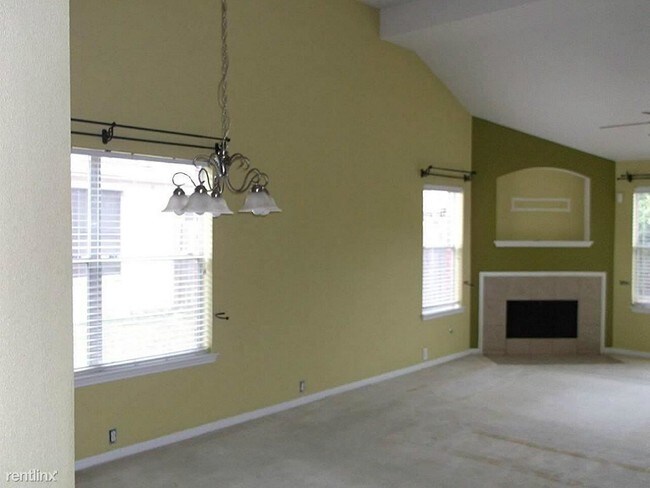 Building Photo - 17454 Turquoise Stream Dr
