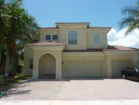 Primary Photo - 3280 SW 195th Ter