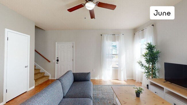 Foto del edificio - 1604 Singleton Avenue