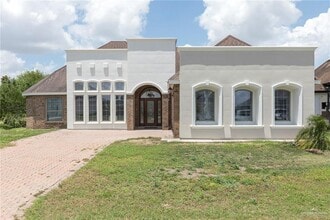Building Photo - 1213 Rhett Dr