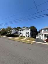 Building Photo - 48-50 Putnam St
