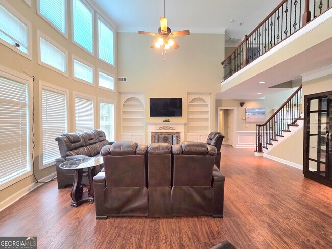 Building Photo - 1355 Magnolia Park Cir