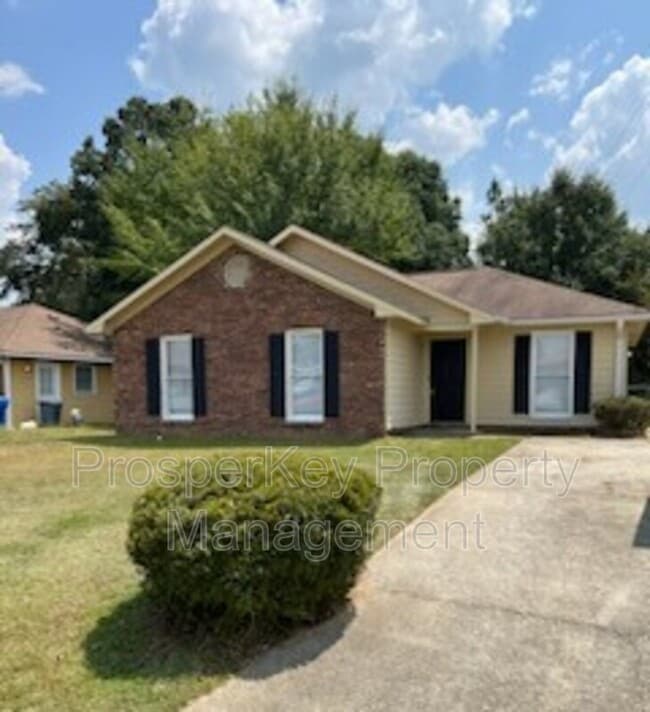 Building Photo - 5766 Spanish Oak Dr
