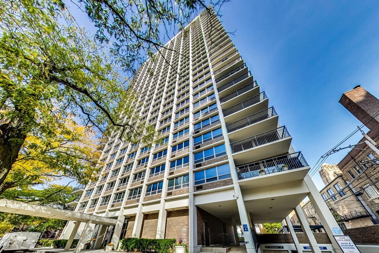 Foto principal - 88 W Schiller St