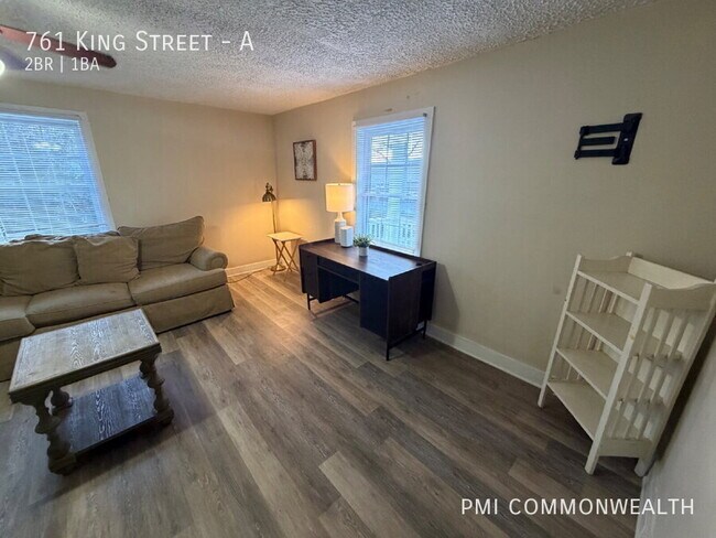 Foto del edificio - 761 King St