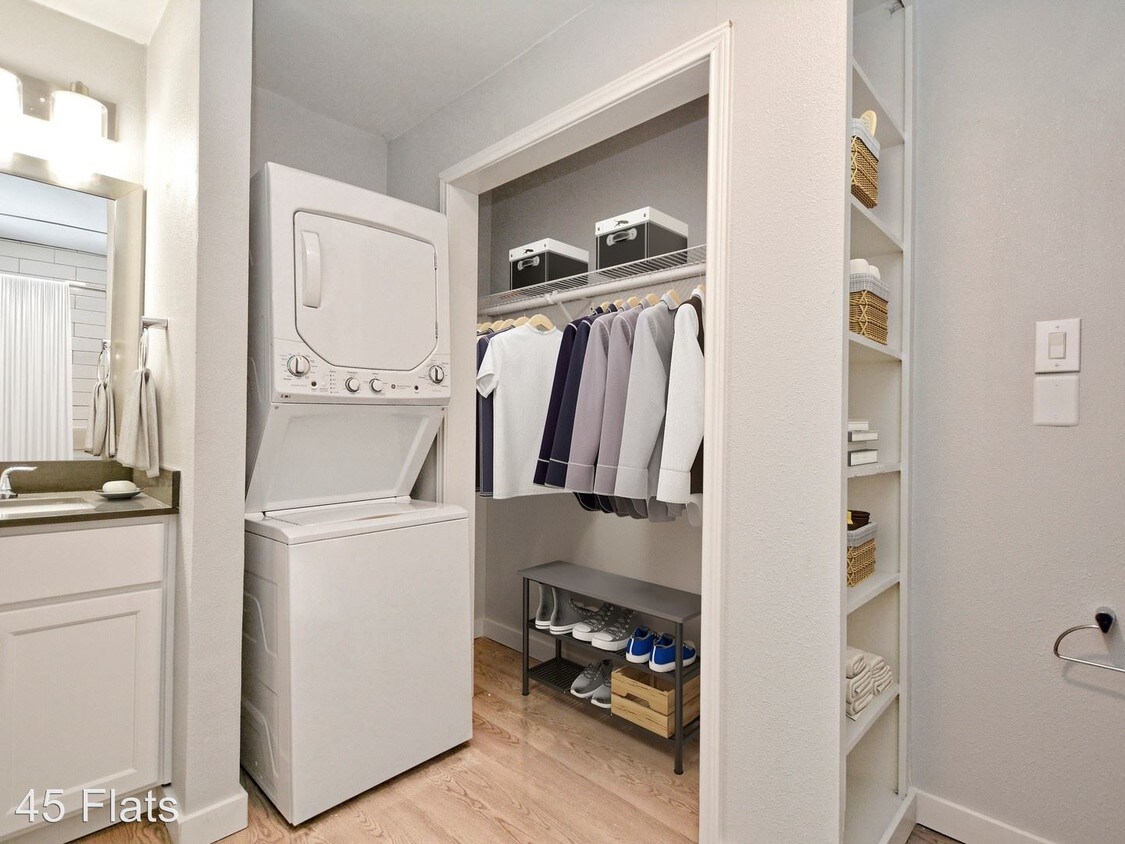 Foto del edificio - 4546-4558 Avenue A