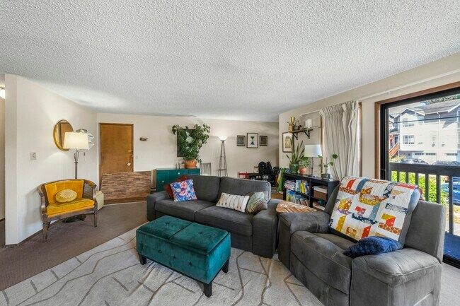 Foto del edificio - 5101 9th Ave NW