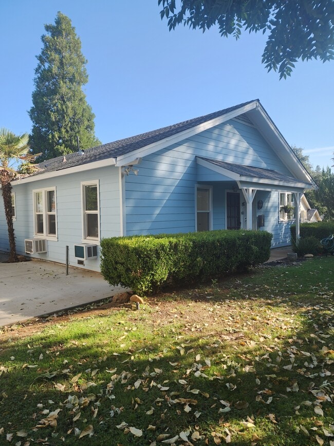 Building Photo - 1123 Eureka Way