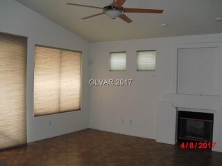 Foto del edificio - 356 Blackstone River Ave