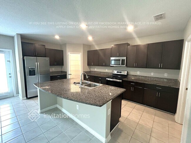 Foto del edificio - 2259 Treesdale Ave