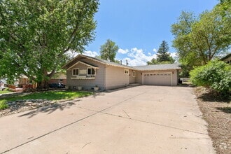 Building Photo - 1226 N Kingsley Dr