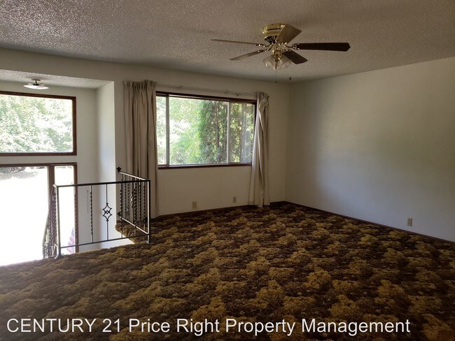 Foto del edificio - 5 br, 2 bath House - 1747 Hollywood Street