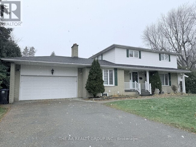 Building Photo - 65 Hillside Dr