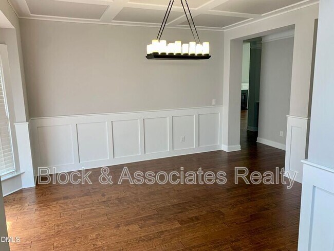 Foto del edificio - 5013 Kettle Creek Rd