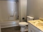 Foto principal - 110 W Lake Shore Dr